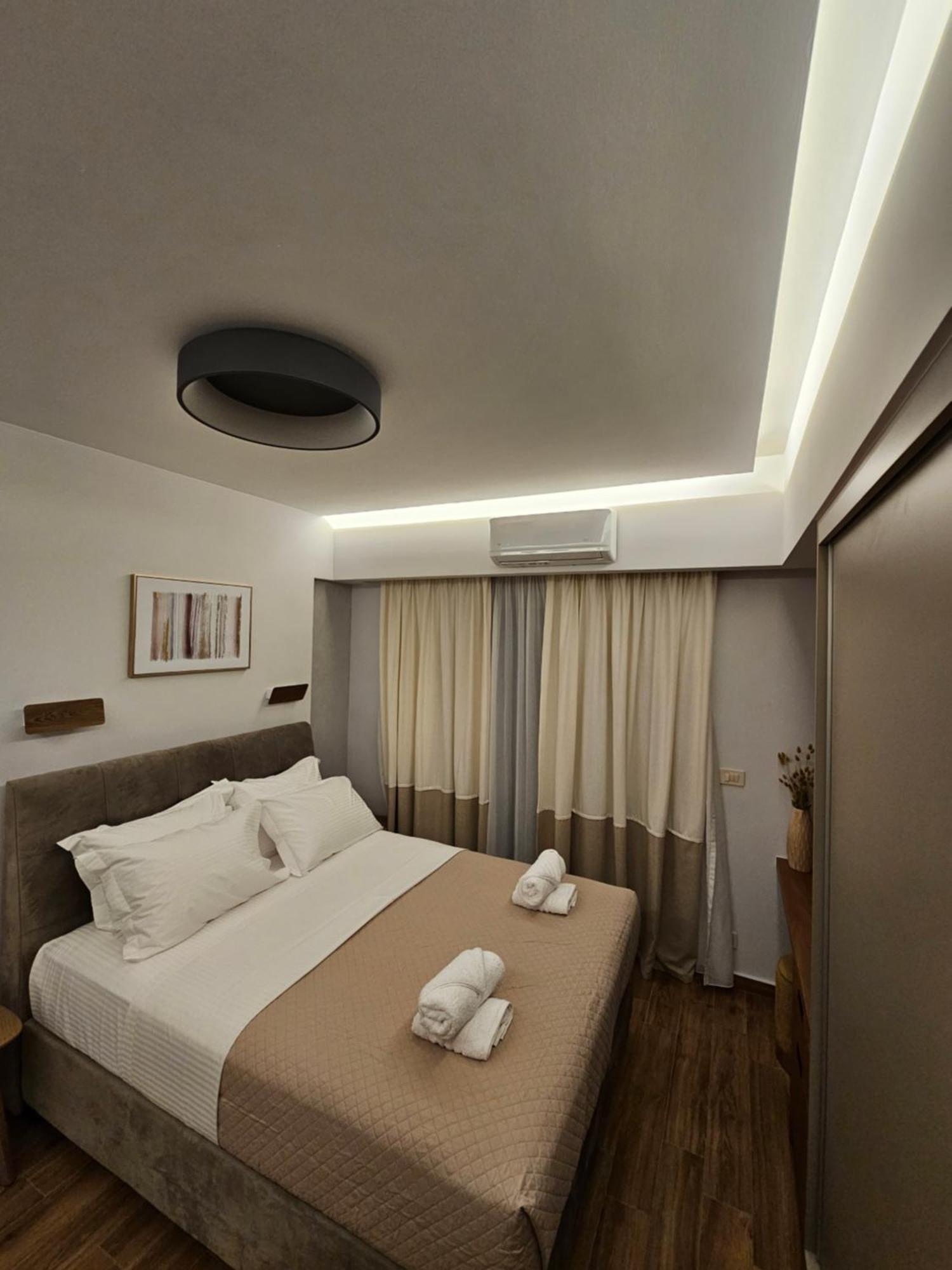 Calm & Dreamy Luxury Apts Pírgos Exteriér fotografie